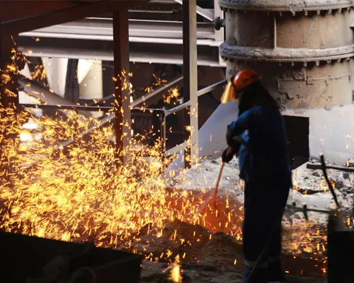Rauta- ja teräsmetallurgiatoimintojen suojavaatteet